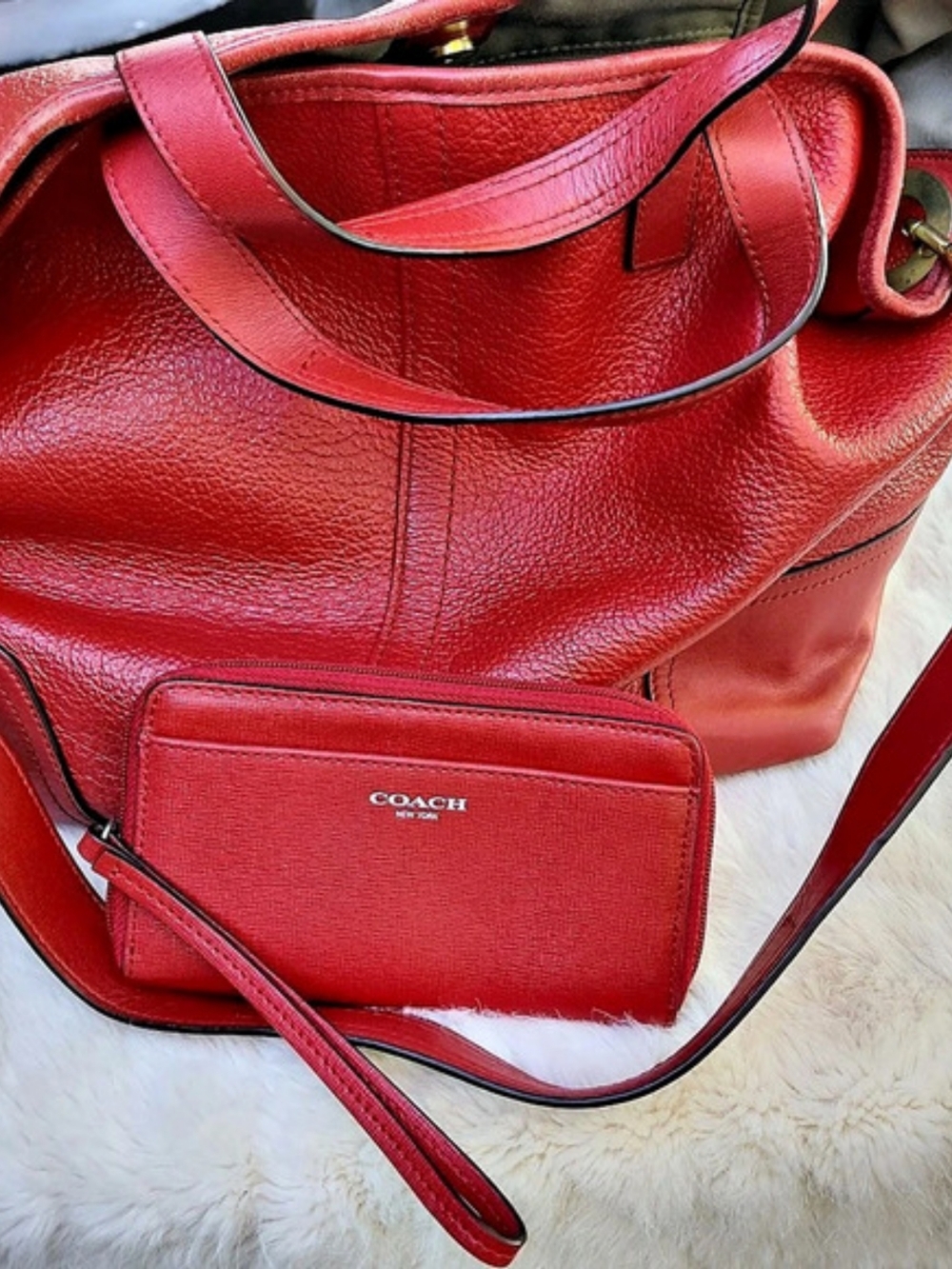 Coach Red Leather Shoulder Bag with Wristlet And Wallet